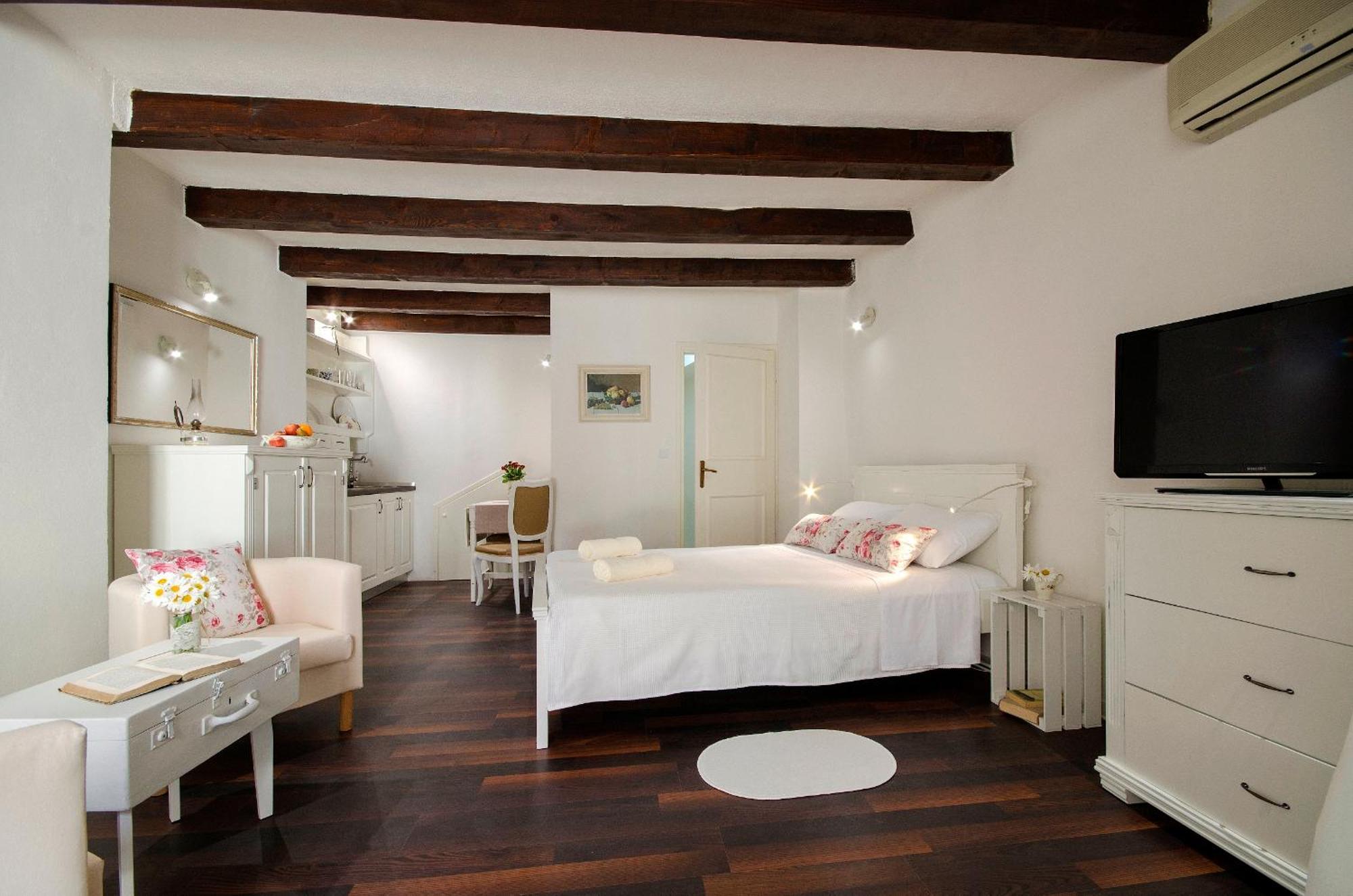 Cozy Studio Una Rovinj Eksteriør bilde