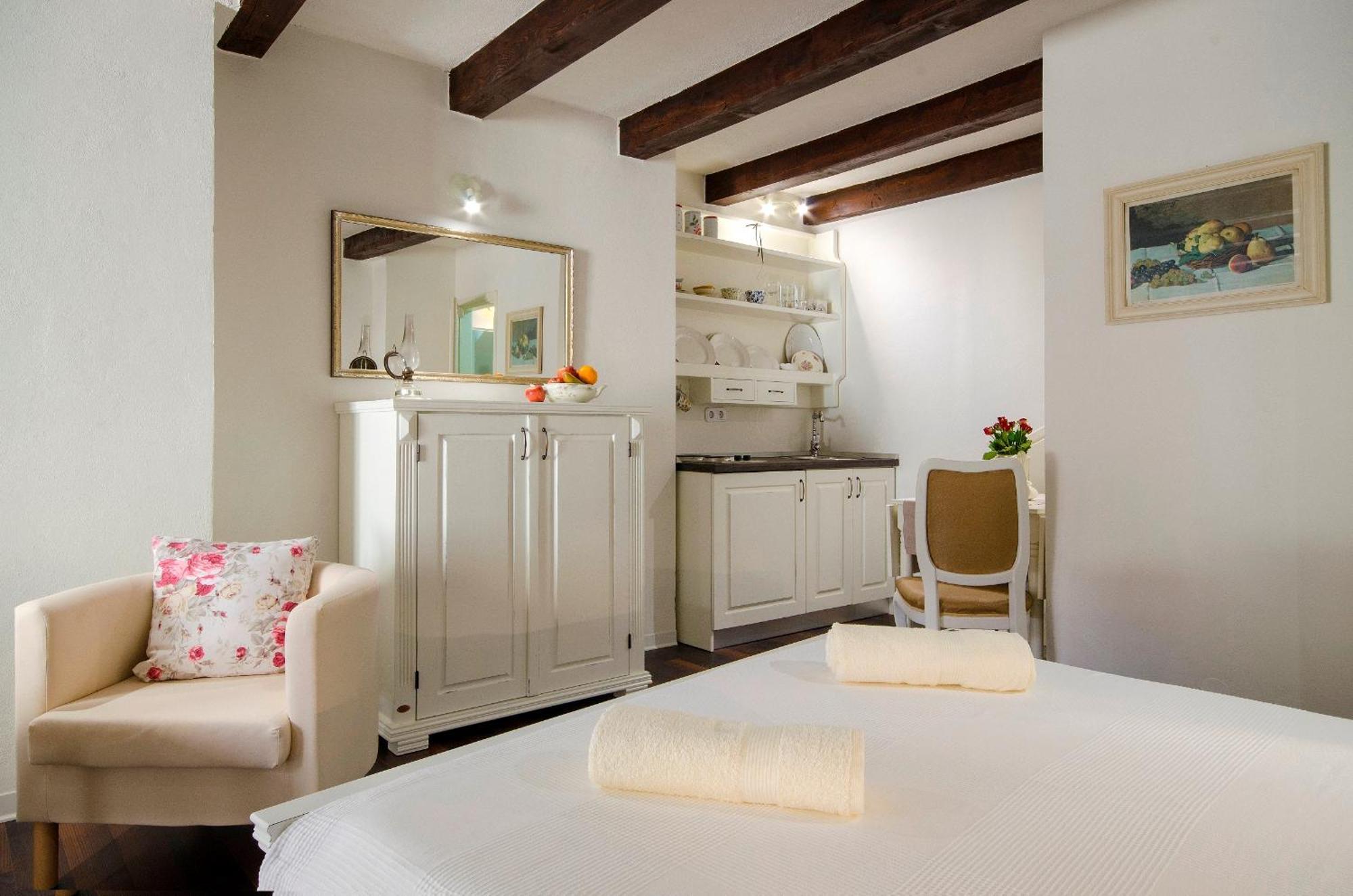 Cozy Studio Una Rovinj Eksteriør bilde